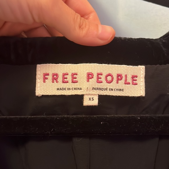 Ella Rocker Vest - Picture 3 of 6